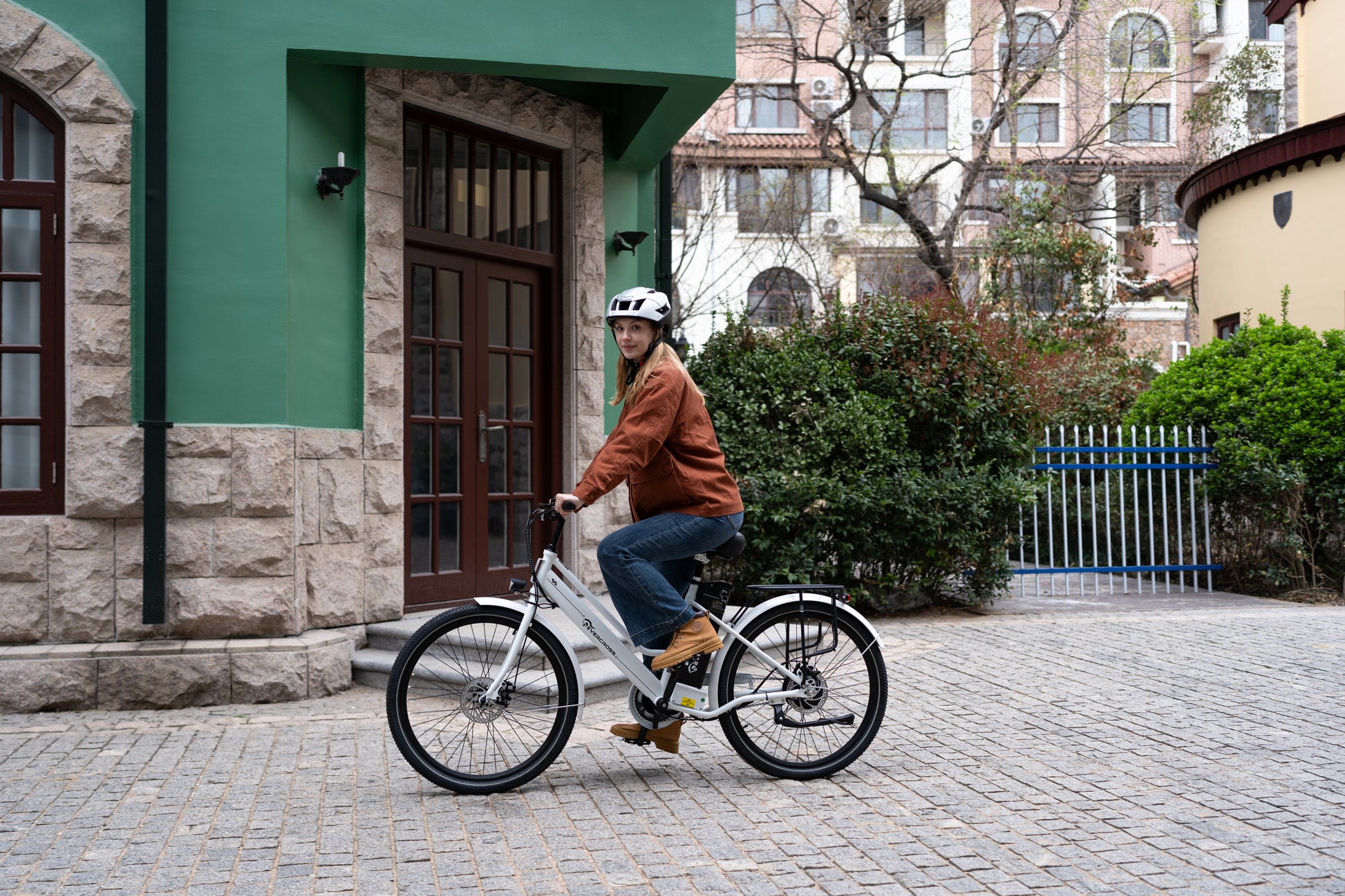 elektrofahrrad kreuzworträtsel EVERCROSS EK8S Elektrofahrrad – Leistungsstark & Stylisch Fahren – evercross.eu